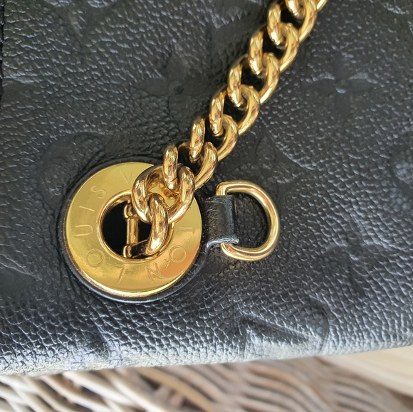 Louis Vuitton Surene MM Empriente Noir - Picture 16 of 17